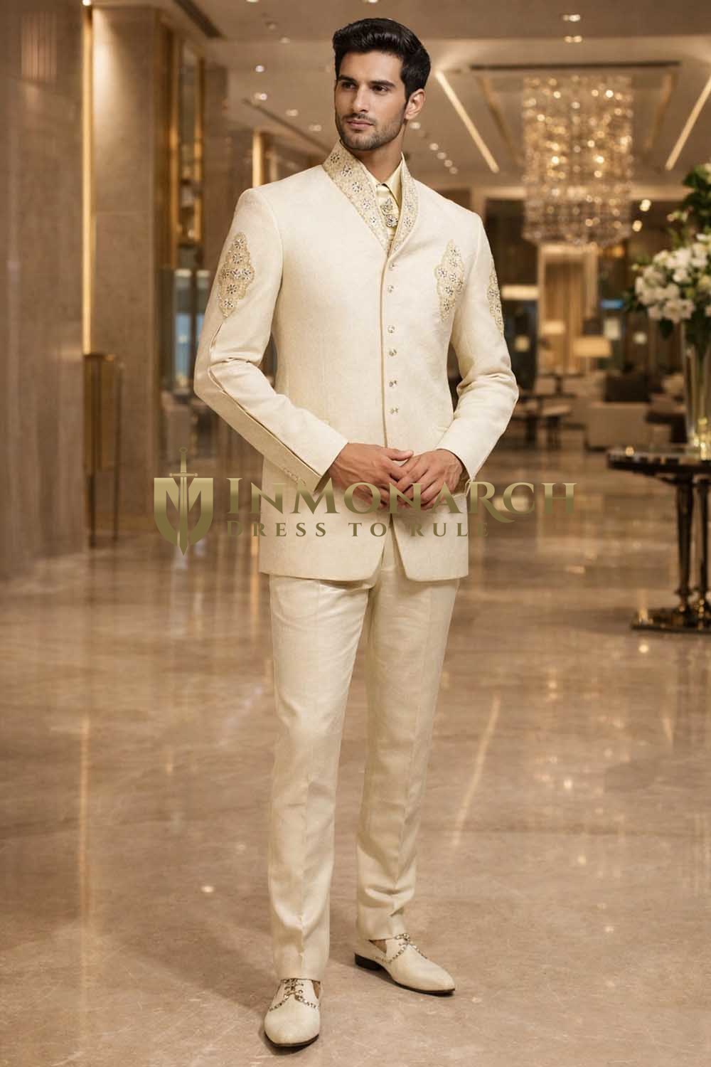 Tuxedo diseñador indio 6 botones