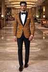 Blazer amarillo estampado satinado