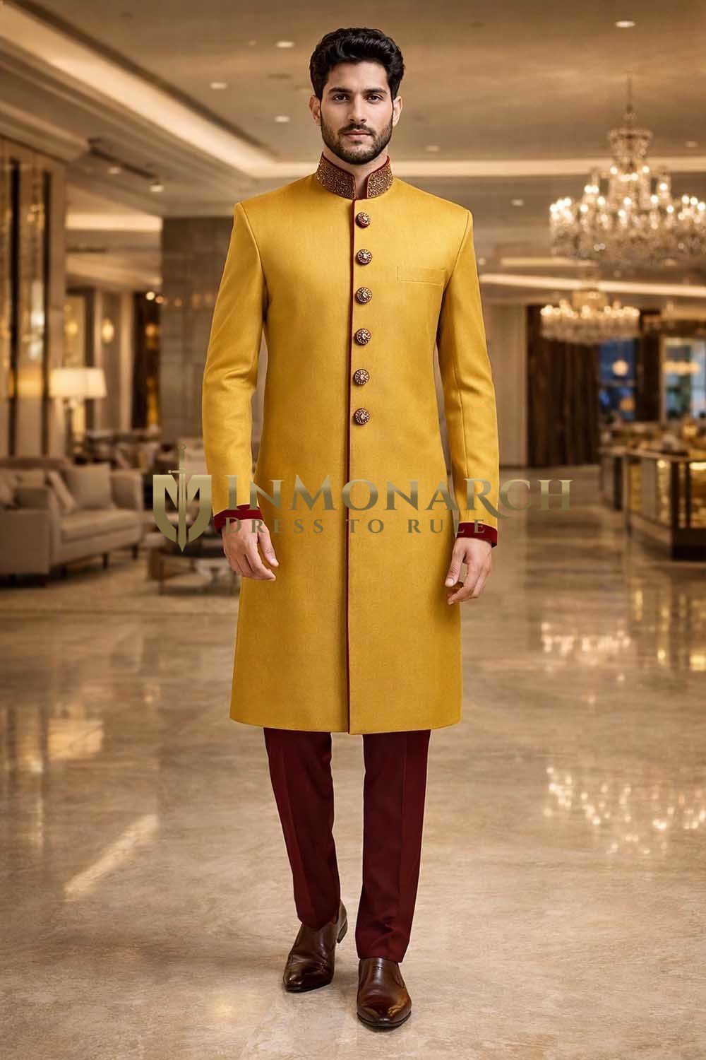 Costume indowestern jaune et rouge