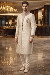 Cremefarbener Indowestern Anzug bestickt