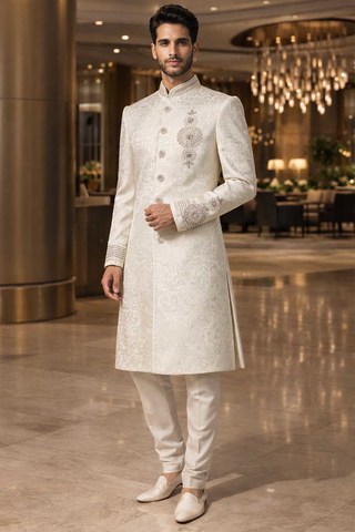 Costume indowestern crème brodé raffiné