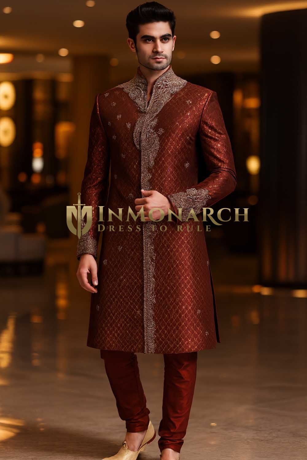 Kurzer bestickter Sherwani bordeaux