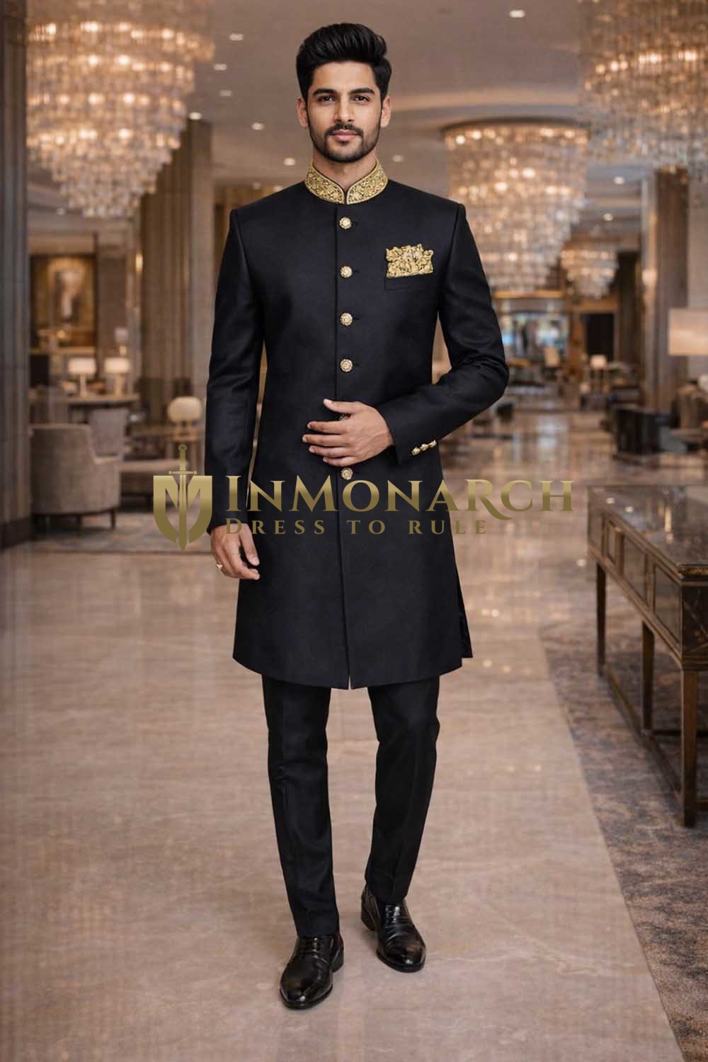 Traje negro bordado cuello bolsillo