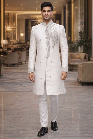 Angarakha Sherwani weiß mit Stickerei
