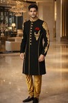 Sherwani noir brodé main mariage
