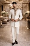 Costume Jodhpur angarakha crème brodé