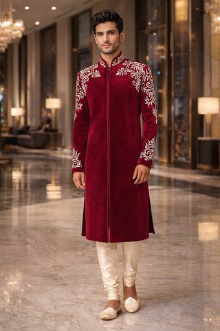 Sherwani de mariage velours brodé or