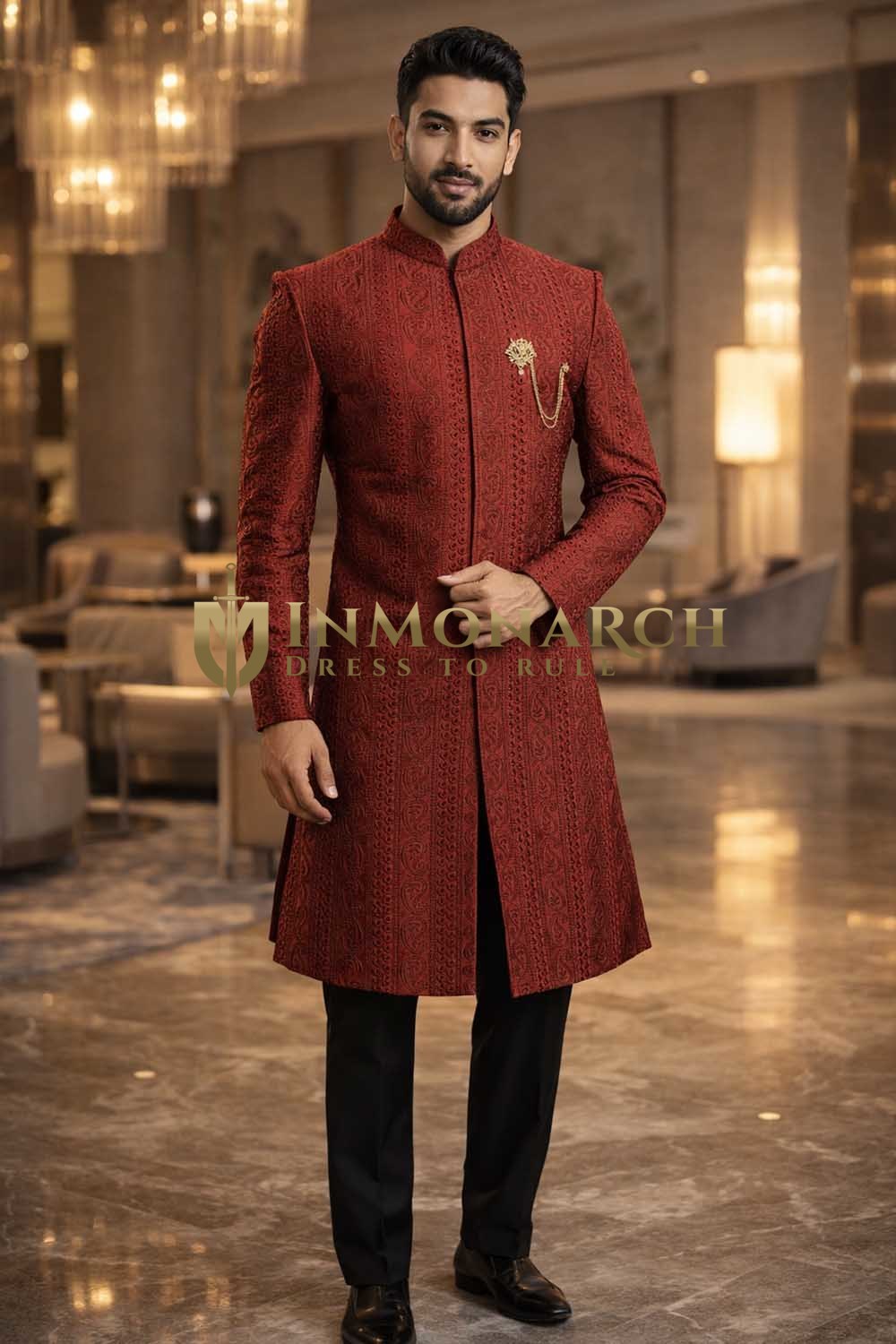 Sherwani indowestern marié motif paisley rouge