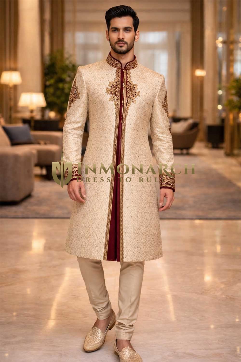 Sherwani ivoire indien brodé or