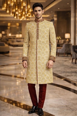 Sherwani boda crema bordado 11 botones
