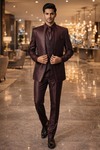 Smoking marron homme 7 pièces avec broche et pochette