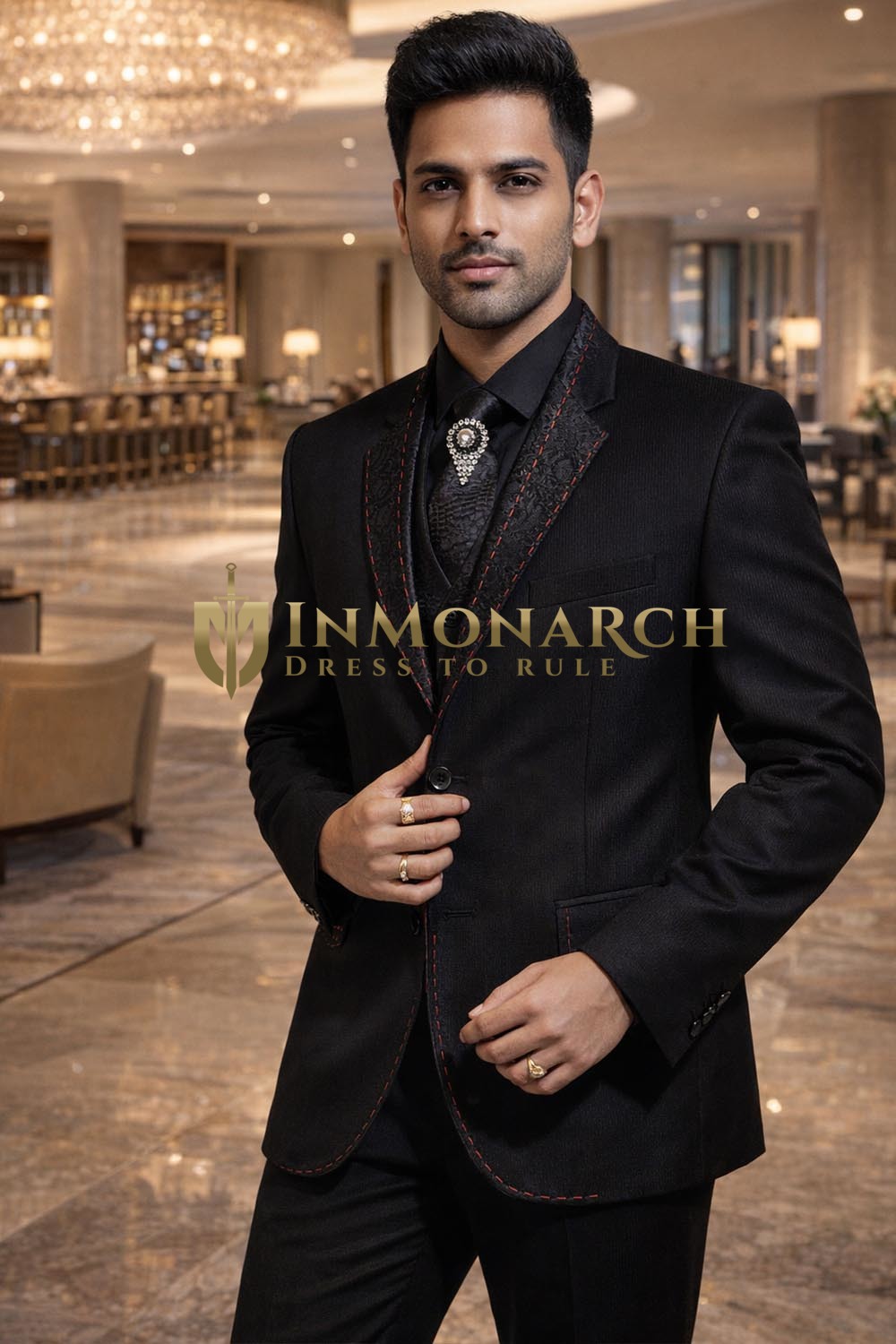 Costume de mariage homme moderne