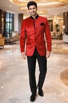 Costume Jodhpuri rouge en velours homme