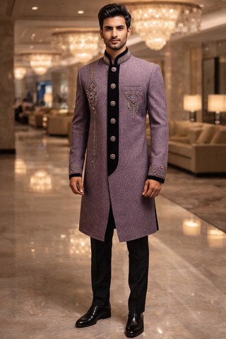 Traje indo occidental ciruela negro