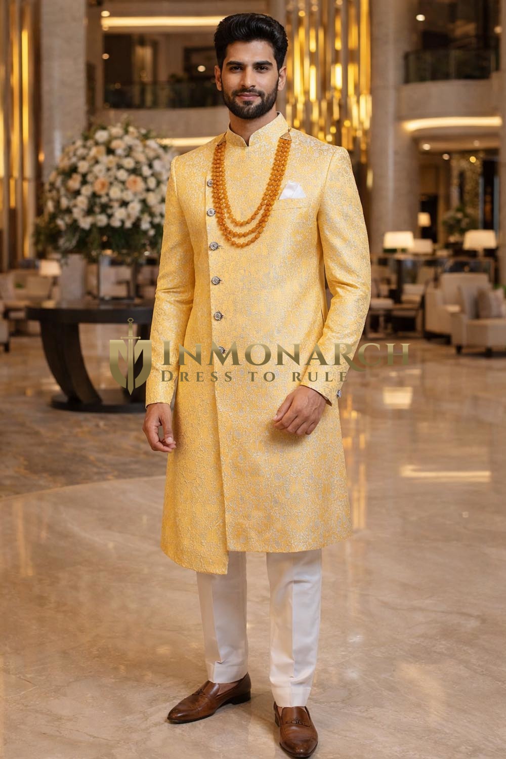 Traje indowestern amarillo boda hombre