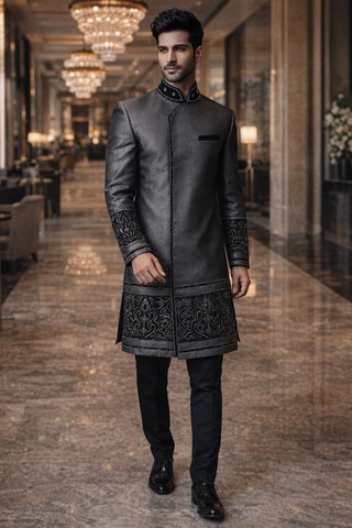 Traje indo occidental gris bordado