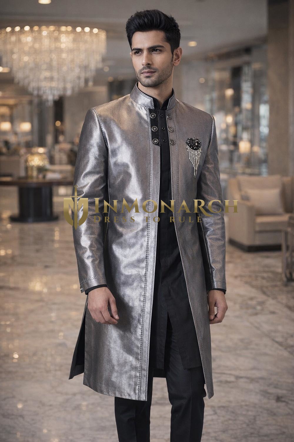 Traje indo occidental gris bordado diseño
