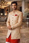 Traje indo occidental rojo boda hombre