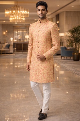 Sherwani rosa indo-occidental hombre