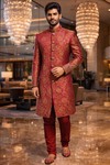 Costume indo occidental carmin magenta