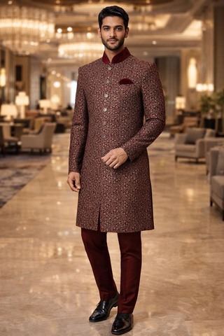 Traje indowestern burdeos compromiso bordado