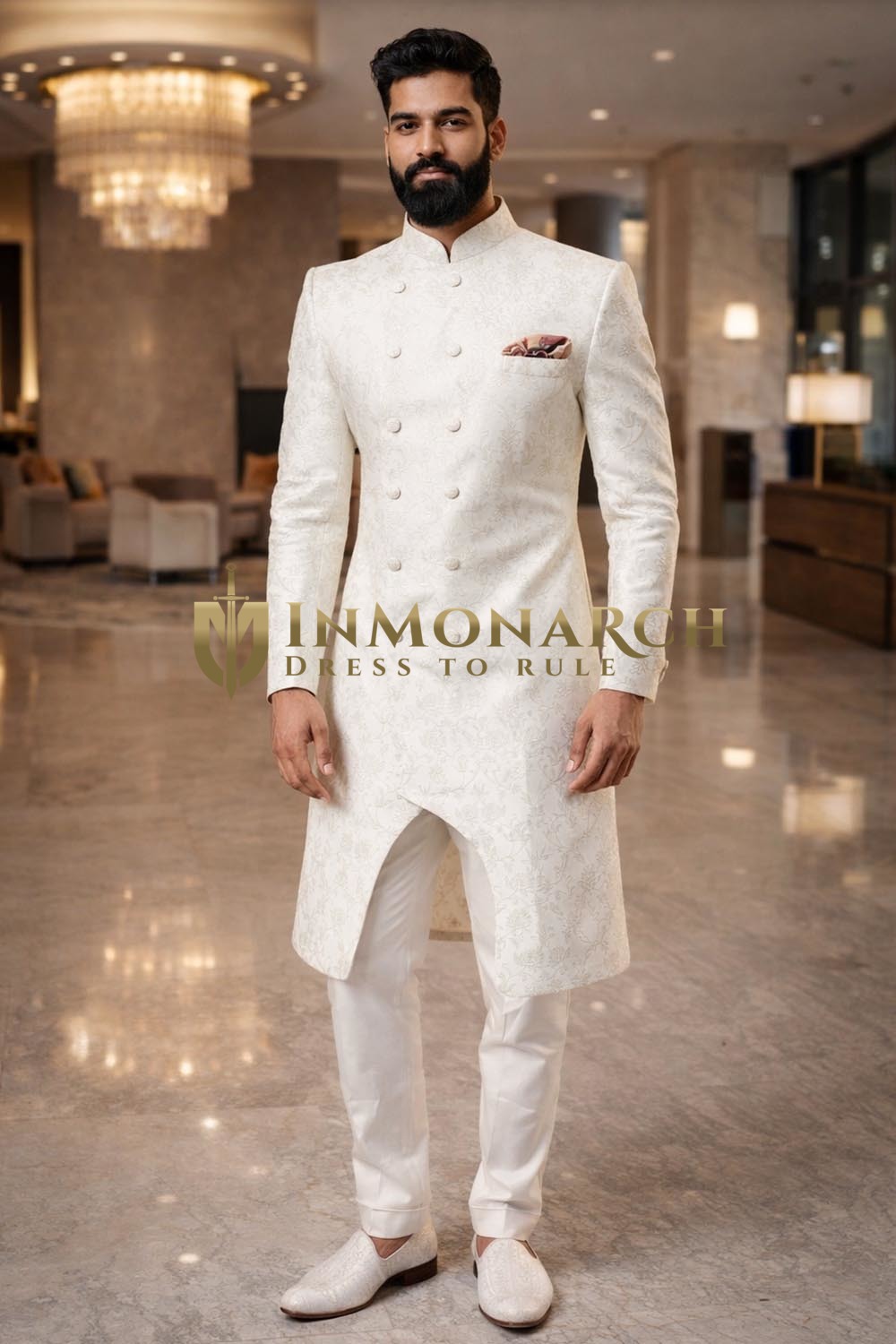 Sherwani doble botonadura crema bordado