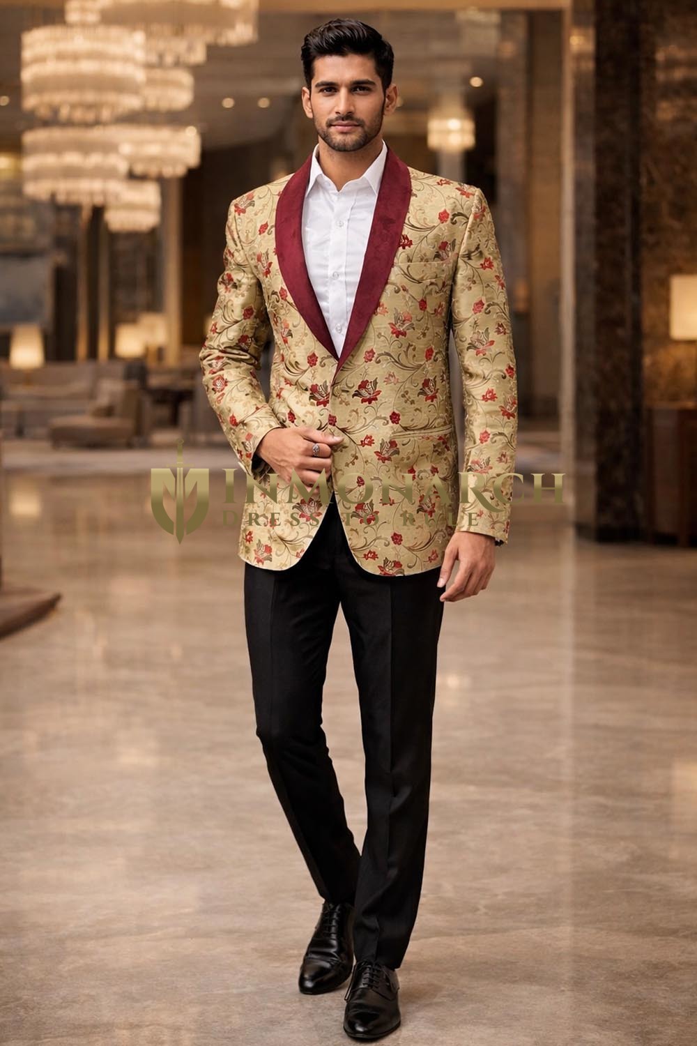 Veste dorée pour homme avec broderie florale rouge