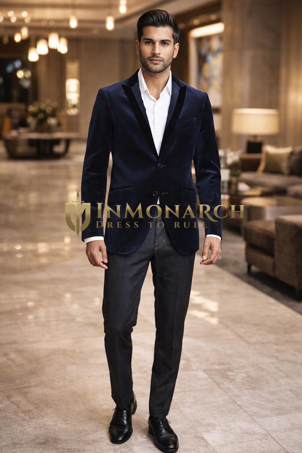 Veste de dîner bleu marine en velours