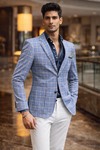 Blazer celeste cuadros dos botones
