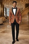 Blazer floral rojo dorado kimkhab