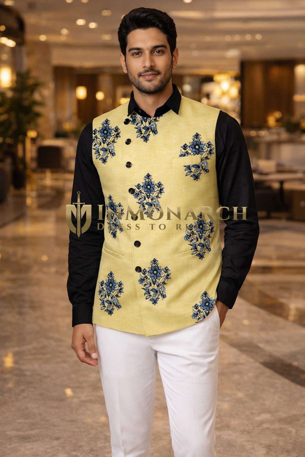 Gelbe Angrakha-Weste mit Blumenmuster