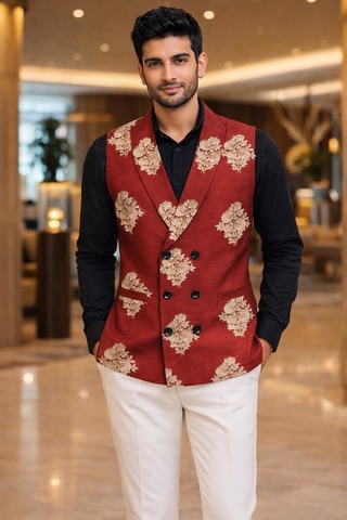 Gilet homme rouge brodé élégant