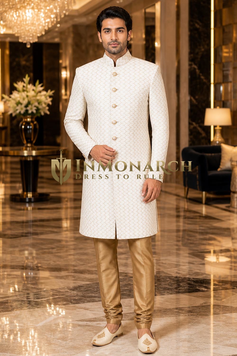 Traditioneller cremefarbener Sherwani für Herren