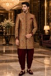 Sherwani príncipe bordado marrón
