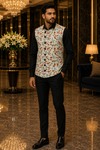 Herren Angrakha-Weste beige floral elegant