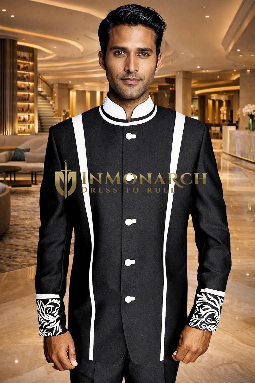 Costume Nehru noir satin argenté